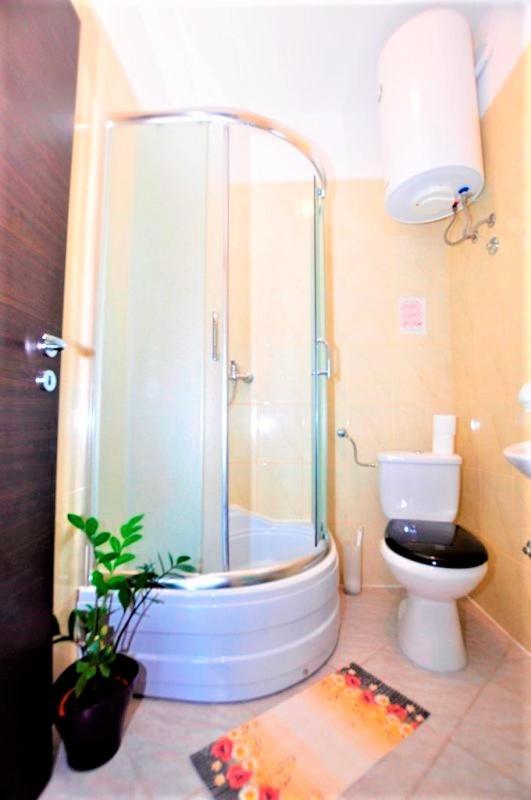 Marinovi Dvori Apartment Slatine Ngoại thất bức ảnh